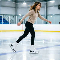Patins à glace de compétition Elite, lames en acier à haute teneur en carbone, doublure blanche douce, ajustement stable, équipement de patinage artistique pour jeunes et juniors