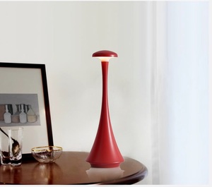 Cao cấp sáng tạo dẫn đèn bàn môi trường xung quanh ánh sáng ban đêm không dây thiết kế hiện đại bảo vệ mắt cho phòng ngủ ký túc xá bàn nhỏ - Product Image 3