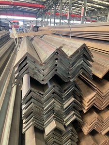 Trung Quốc thực hiện q195 q215 Q235 q255 <span class=keywords><strong>q275</strong></span> 40*40 45*45 50*50 56*56 góc thép đục rãnh góc - Product Image 3