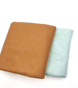 Almohadilla de cama de incontinencia reutilizable lavable de 4 capas ultra suave, almohadillas de cama impermeables para adultos/niños - Product Image 2