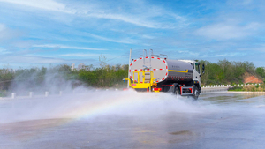 Camion-citerne Foton 4X2 de 14600L pour le nettoyage, le refroidissement et la lutte contre les incendies d'urgence – Ventes directes fabricant - Product Image 5