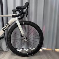 Vélo de route en carbone SHIMANO 105 Di2 12 vitesses avec groupe électronique, cadre léger T800, freins à disque hydrauliques, directement de l'usine, OEM
