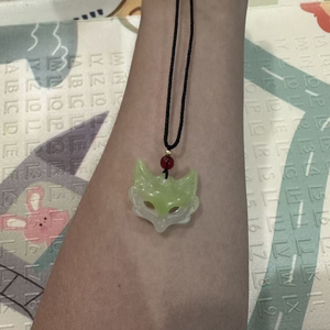 New Simple Niche Design Mysterious Elegant Fox Shaped Pendant Necklace Vintage Unisex's Necklaces Fashion Jewelry Wholesale - Product Image 3