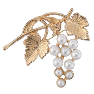 Broche de Moda en Forma de Uva de Latón y Plástico, de Alta Calidad, Unisex, Accesorio de Ropa para Mujer - Product Image 1