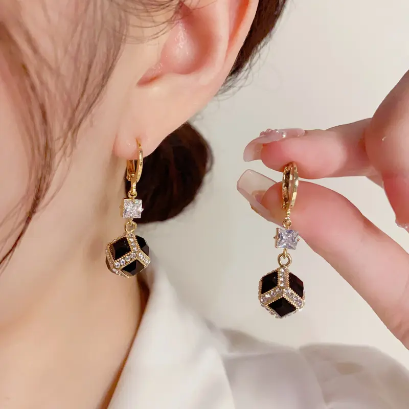 Pendientes de bola de diamante para mujer, aretes cuadrados finos retro con personalidad