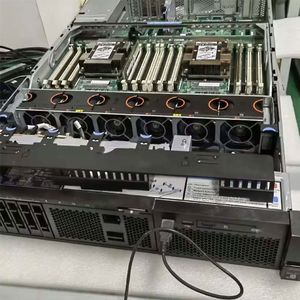 Offre Spéciale Serveur Rack 4U Original ThinkSystem SR860 V3 Intel Xeon Platinum 8460H 48SFF 540-8i Alimentation 1100W SR860 V3 - Product Image 4