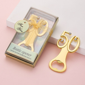 Apribottiglie Personalizzato con Numeri 50 e <span class=keywords><strong>Nome</strong></span> Inciso per Compleanno, Matrimonio, Anniversario, Souvenir in Confezione Regalo, Apribottiglie in Metallo - Product Image 1