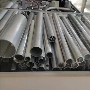 Fabricant de tubes creux en alliage d'aluminium - Services de pliage et de soudage, surface anodisée, forme ronde pour la décoration - Product Image 6