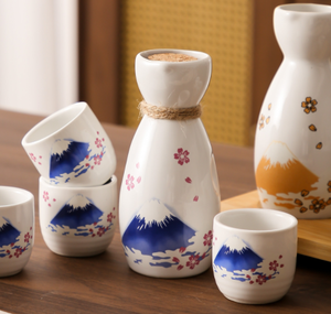 Tarros de <span class=keywords><strong>Sake</strong></span> de Porcelana Japonesa de 200ml al por mayor, Olla de <span class=keywords><strong>Sake</strong></span> de Cerámica Pintada a Mano con Juegos de Tazas para Restaurantes de <span class=keywords><strong>Sushi</strong></span> y Cafés - Product Image 1