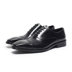 Chaussures en cuir pour hommes, style européen, bout carré, Oxford, confortables, légères, respirantes, pour le bureau et la carrière - Product Image 1