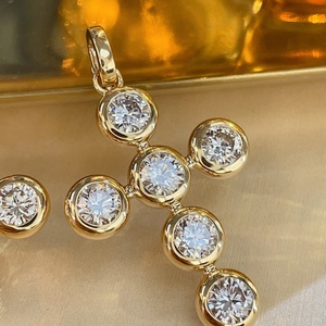 Pendentif croix Xinfly en or massif 18 carats avec diamant naturel serti en forme de bulle, 2,10 ct, six diamants ronds certifiés, prêt à être expédié, bijoux fins AU750 - Product Image 4