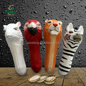Ouvre-bouteille de bière en forme d'animal en bois sculpté pour l'artisanat du bois Boîtes en bois Signes muraux Grands souvenirs - Product Image 5