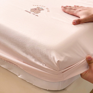 Ice Silk <b>Fitted</b> <b>Sheet</b> Printed Polyester Non-Slip Full Coverage Bed <b>Sheet</b> Summer Home Use - Product Image 4