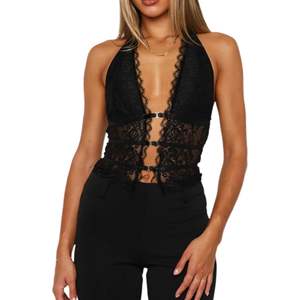 เสื้อครอปผู้หญิงแบบผูกคอ รุ่นคัสตอม 2026 ผ้าลูกไม้ แขนกุด คอลึกวี ซีทรู แต่งเลเยอร์ สำหรับงานปาร์ตี้ สีพื้น - Product Image 4