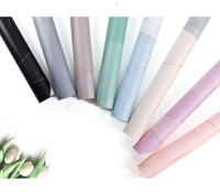 Kertas Kado Bunga PVC Sekali Pakai Anti Air Bermotif Garis Magnetik Emas Klasik dengan Cetakan Hot-stamping, Lembaran Cerah