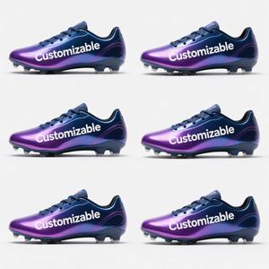 Balón de Fútbol Personalizable con Parte Superior y Suela de Alta Calidad, Resistentes al Desgaste y Antideslizantes - Product Image 3