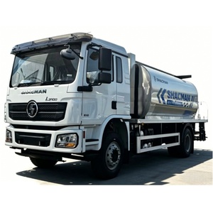 Camion de distribution d'asphalte Sinotruk, camion épandeur de bitume pour la construction routière - Product Image 3