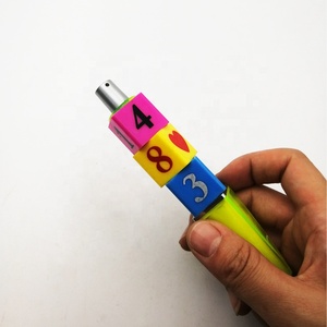 <span class=keywords><strong>Penna</strong></span> Personalizzata a Forma di Cubo di Rubik con Inchiostro Nero, Materiale Plastico, Design Originale - <span class=keywords><strong>Penna</strong></span> Regalo Promozionale di Brilliant Promos - Product Image 5