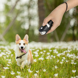 Dispositivo Ultrasónico Antiladridos, Repelente de Perros Portátil, Recargable, de ABS, para Paseos al Aire Libre - Product Image 6