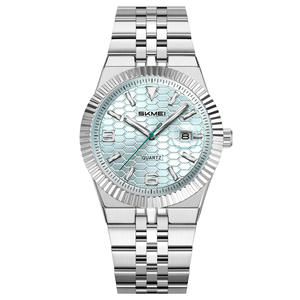 UMS Mode Hochwertige Herren-Businessuhr mit Edelstahlarmband, Kalender, Leuchtzeigern und 30M Wasserdichtigkeit, Quarzuhr - Product Image 5