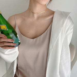 Camisola de Seda con Cuello en V Tallas S-XXL <span class=keywords><strong>Top</strong></span> Básico para Mujer Camiseta sin Mangas Básica para Mujer Chaleco sin Mangas Corsé de Satén Blanco Ropa para Mujer y Chica - Product Image 2