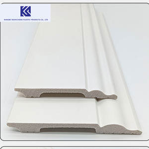 <span class=keywords><strong>Plinthes</strong></span> en WPC <span class=keywords><strong>de</strong></span> haute qualité pour une utilisation en intérieur <span class=keywords><strong>Plinthes</strong></span> modernes en PVC pour le sol Plusieurs tailles disponibles Vente directe en usine - Product Image 2