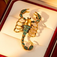 Nouvelle broche de costume pour homme et femme, bijou créatif en alliage et strass, forme de broche scorpion, personnalité audacieuse et originale