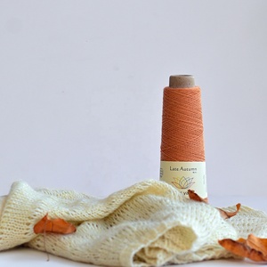 Lotus Yarns 720m/100 grammes Fil de <span class=keywords><strong>laine</strong></span> cachemire mélangé Mini <span class=keywords><strong>cône</strong></span> Bobine de fil <span class=keywords><strong>pour</strong></span> tricot <span class=keywords><strong>à</strong></span> la main <span class=keywords><strong>Machine</strong></span> <span class=keywords><strong>à</strong></span> <span class=keywords><strong>tricoter</strong></span> Artisanat <span class=keywords><strong>à</strong></span> la main Fil de dentelle - Product Image 1