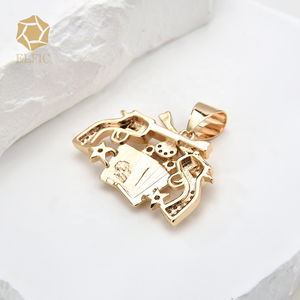 Colgante de Pistola con Incrustaciones de Diamantes, Chapado en Oro de 18k, Éxito de Ventas en TikTok, Inspirado en el Hip Hop y el Rock - Product Image 5
