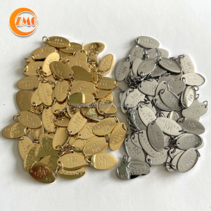A-grade 18K Vàng Thép Không Gỉ Logo Nhỏ Khắc Hình Bầu Dục Tùy Chỉnh Hình Dạng Kim Loại Trang Sức Tags Cho Bracelet/Necklace - Product Image 4