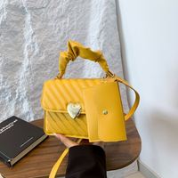 Damen Casual Handtasche Geldbörse Bonbonfarben Umhängetasche 2-teiliges Set Klassische Klapptasche mit Kette Umhängetaschen Damen Schultertaschen