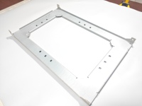Châssis d'ordinateur portable OEM de précision, fabrication sur mesure de tôles métalliques en acier inoxydable, service de fabrication certifié ISO9001, 100%