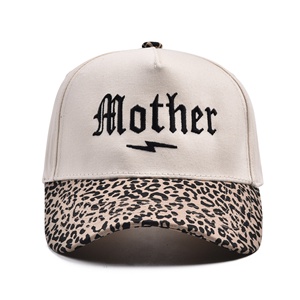 Casquette de baseball en coton personnalisable avec broderie éclair et police gothique, visière léopard, style streetwear, pour l'été et les activités sportives en extérieur - Product Image 1