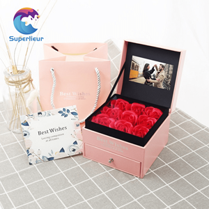 Superlieur 4.3 Pouces LCD Écran Vidéo Brochure Boîte De Mariage Transparent Cadeau Fleur Bijoux Tiroir Papier Carte Décoration Musique - Product Image 4