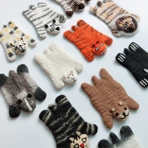 <span class=keywords><strong>Dessous</strong></span> <span class=keywords><strong>de</strong></span> <span class=keywords><strong>verre</strong></span> en feutre <span class=keywords><strong>de</strong></span> laine animal mignon japon exportation dessin animé forme décoration <span class=keywords><strong>de</strong></span> bureau bambou tapis d'isolation thermique cadeau <span class=keywords><strong>de</strong></span> noël - Product Image 1