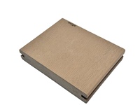 Nouveau revêtement composite PVC bicolore haute performance 2026, texture unique, anti-UV, quatre couleurs classiques pour le marché canadien