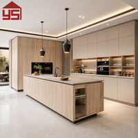 Meuble de cuisine moderne suspendu avec porte en mélamine pour îlot central, solution complète pour projets de villas