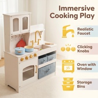 Cuisine de jeu d'imitation moderne en bois avec accessoires dorés, paniers de rangement et casseroles, jouet de cuisine pour enfants et tout-petits