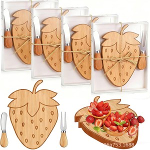 Cross-border wooden strawberry-shaped cheese <b>set</b>, wooden deli cutlery cutting board, solid wood party dessert plate - Product Image 5