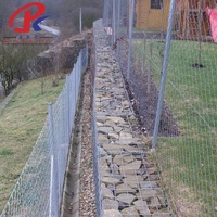 Clôture de sécurité en treillis métallique à mailles losangées revêtue de PVC de haute qualité, antirouille, durable, clôture de stade