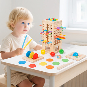 Gioco da Tavolo Montessori in Legno con Bastoncini Colorati e Dadi - Giocattolo da Viaggio per Famiglia per lo Sviluppo delle Abilità Motorie Fini e del Conteggio per <span class=keywords><strong>Bambini</strong></span> dai <span class=keywords><strong>3</strong></span> <span class=keywords><strong>Anni</strong></span> in Su - Product Image 3