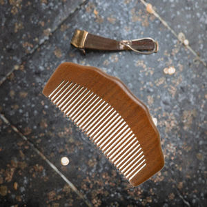 Peine de Barbero Clásico de Madera Natural, Ecológico, Hecho a Mano, de Dientes Anchos, para Uso Doméstico, Portátil, Cómodo, Duradero, de Gran Tamaño - Product Image 3