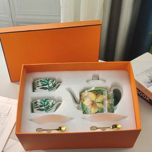 Ensemble de 4 assiettes et tasses en porcelaine fine à motif feuille verte, style européen, très vendu - Product Image 3