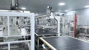 Le toit solaire de Perc du <span class=keywords><strong>prix</strong></span> usine 520W lambrisse le panneau solaire flexible portatif enroulable léger de la couche mince pour l'usage à la maison - Product Image 2