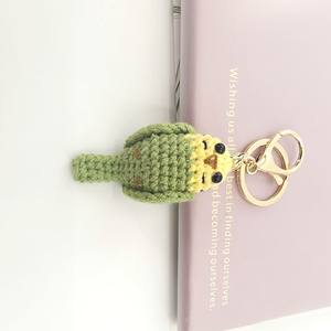 Llavero de Pájaro Loro Tejido a Crochet, Amigurumi, Juguetes de Ganchillo, Muñecos de Animales, Llavero de Loro - Product Image 6