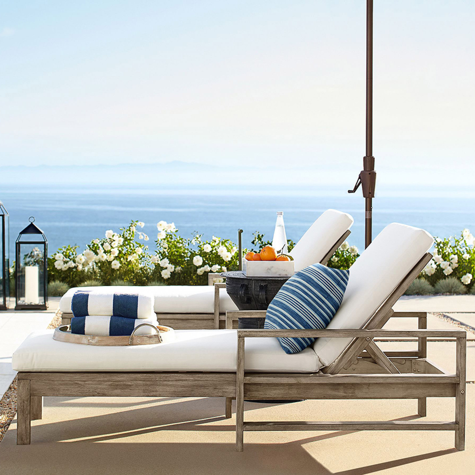 Simple hotel pool chaise furniture summer beach day bed outdoor sun loungers with cushion