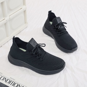 Chaussures de course légères et respirantes en maille anti-odeur pour hommes et femmes, style classique décontracté pour l'extérieur, qualité supérieure usine - Product Image 5