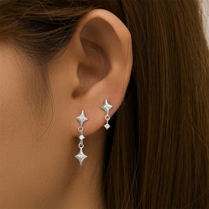 ROXI Pendientes de Plata de Ley 925 con Borlas Largas y Cortas Irregulares y Estrella de Cuatro Puntas - Product Image 3