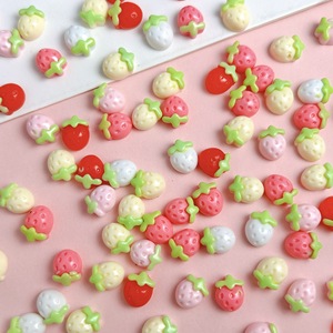 Mini breloques pour ongles en forme de fruits, en résine, à dos plat, assortiment blanc, rouge, rose, fraise, accessoires de décoration pour nail art, pour salons de manucure - Product Image 4