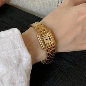 Relojes de mujer clásicos, romanos, retro, cuadrados, minimalistas, elegantes y de alta calidad al por mayor, con un diseño elegante. - Product Image 6